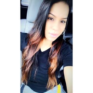 Meet your Posher, Vanessa